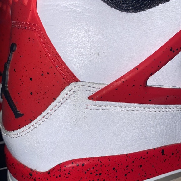 Authentic Air Jordan 4 Retro Red Cement Size 11 - Picture 5 of 8